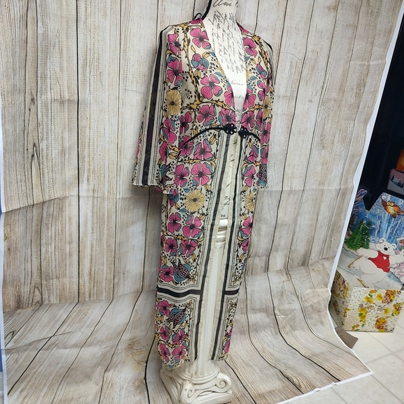 Zata trf Collection XS Floral Long Kimono Cardigan! - Picture 2 of 9